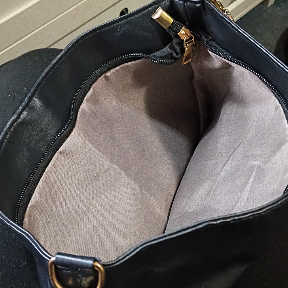 Black Women's Everyday Hobo Bag with Patterned Strap - Picture 2 of 2